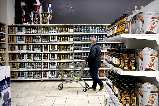 Ekonomiczna dostępność alkoholu w Polsce