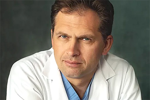 Szpital Żywiec informuje, iż do zespołu dołączył prof. Michał Zembala