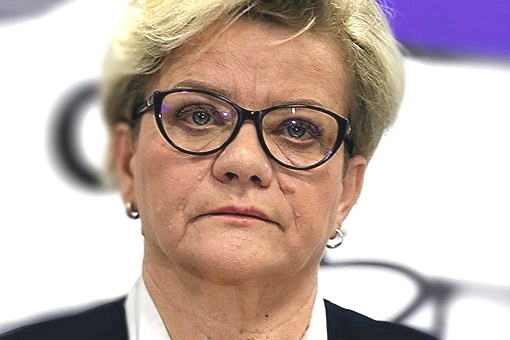 Krystyna Ptok: Po normach zatrudnienia pielęgniarek można „pływać”