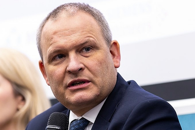 Maciej Miłkowski zostaje w resorcie
