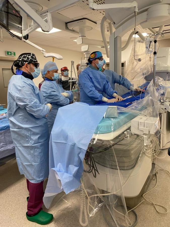 Pierwsze na Śląsku zabiegi przeznaczyniowe implantacji zastawki biologicznej na stencie samorozprężalnym