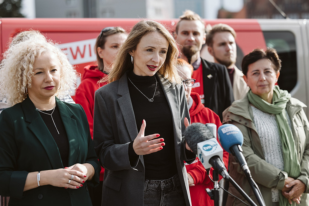 Minister o wydłużeniu urlopów macierzyńskich