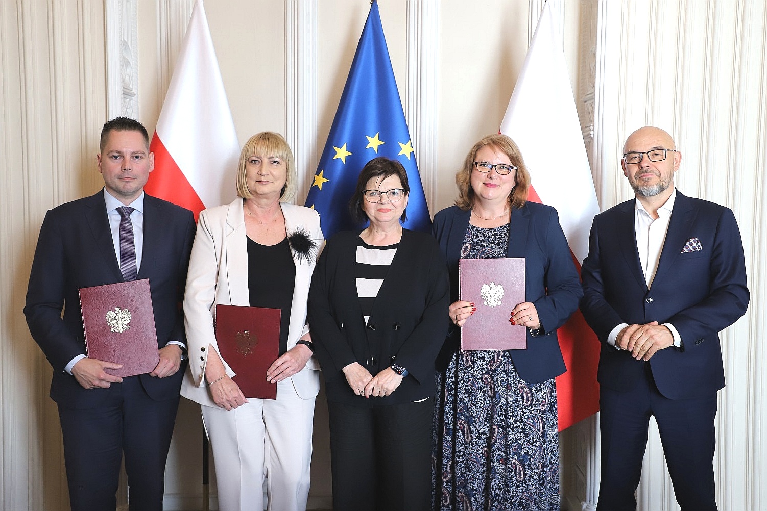 Nowi dyrektorzy oddziałów NFZ