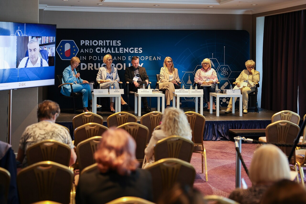 Szczepienia zapobiegają także utracie autonomii osób starszych