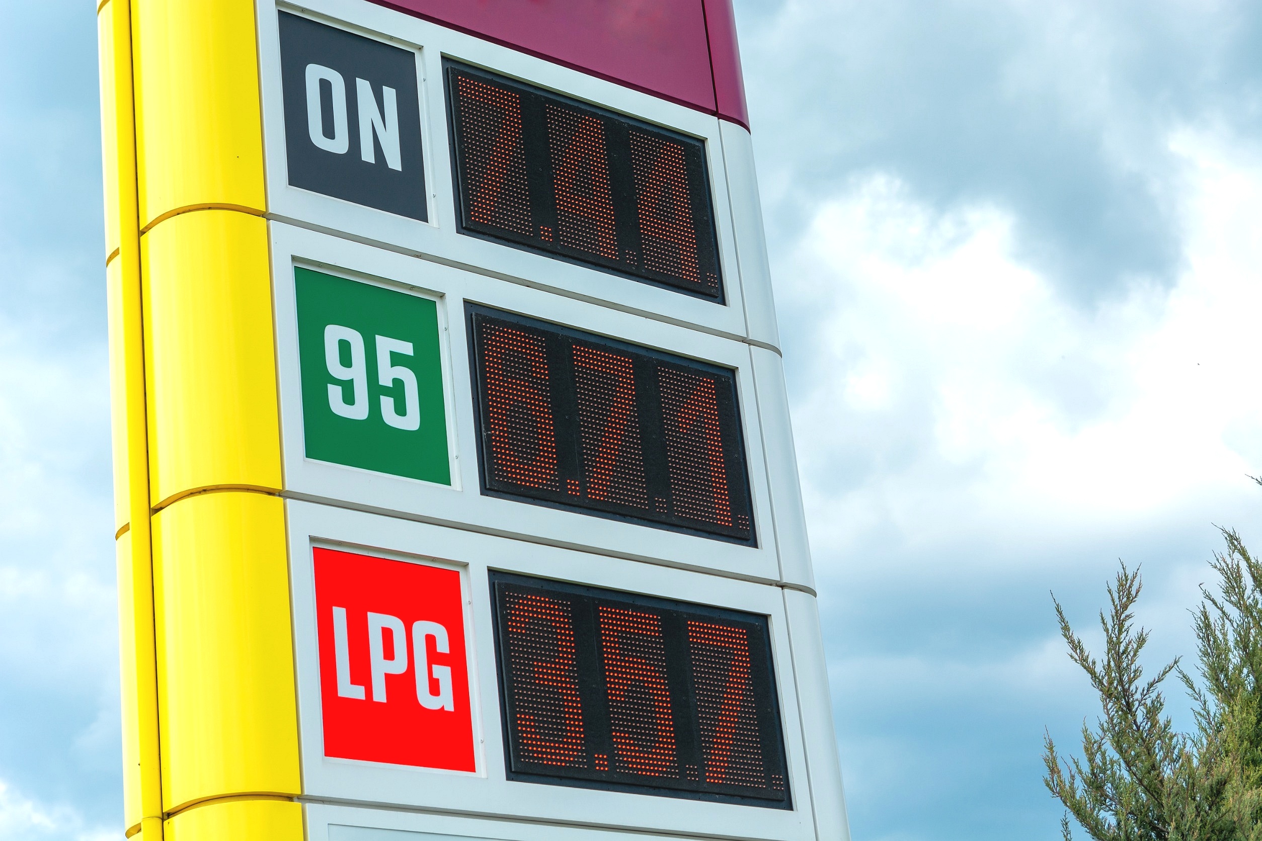 Stacje benzynowe są od sprzedaży benzyny, a nie alkoholu