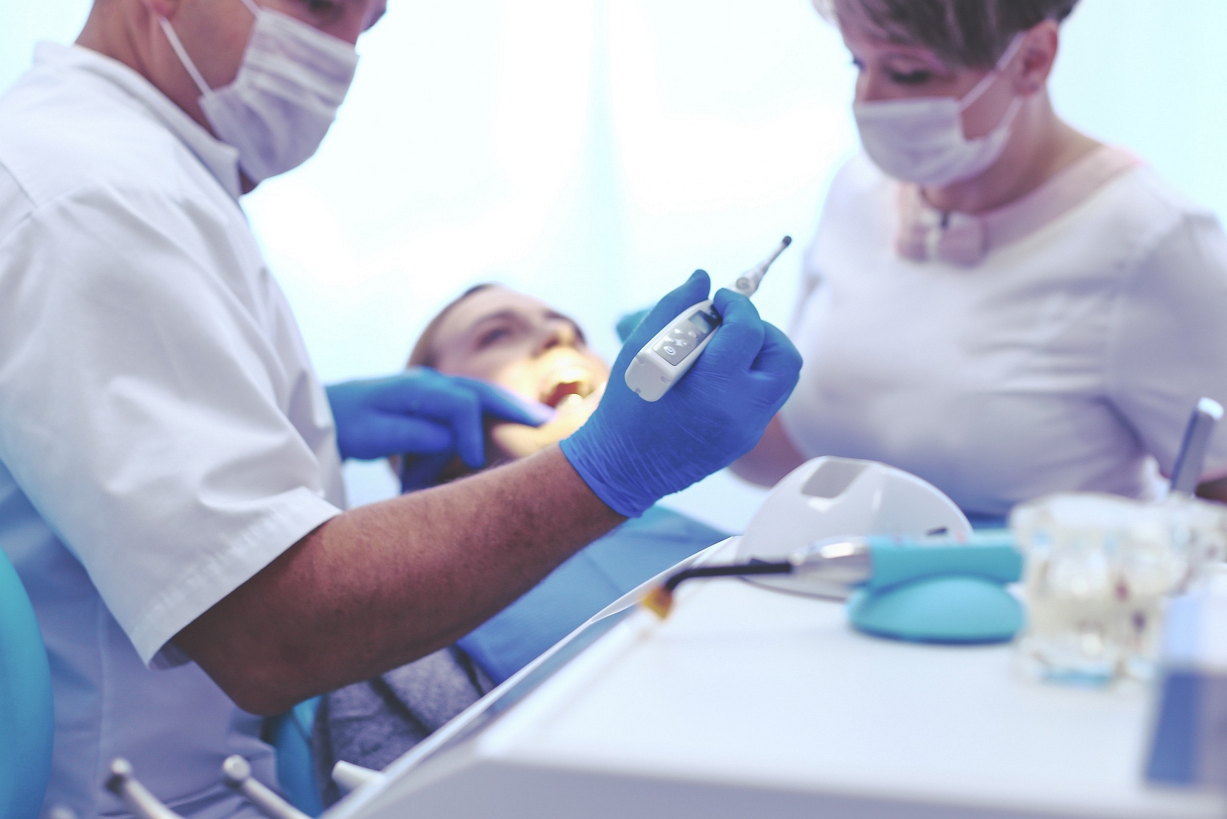 Nowy zakaz w UE – dotyczy działalności dentystycznej