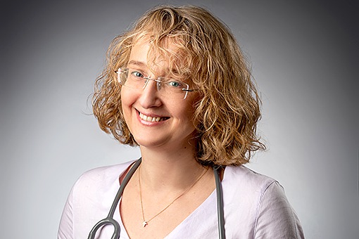 Zwiększa się liczba badań klinicznych