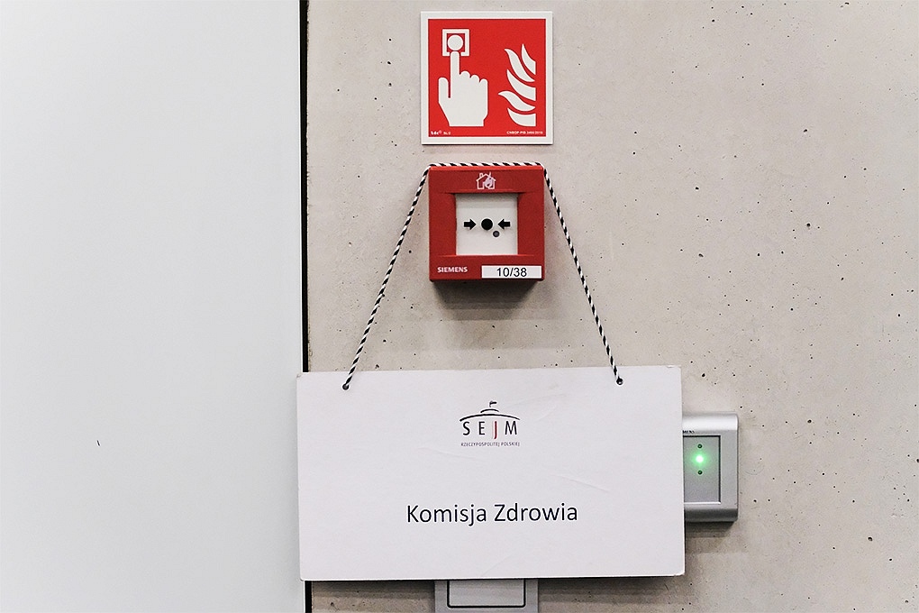 Gorąco wokół Centrum Medycznego Kształcenia Podyplomowego ►