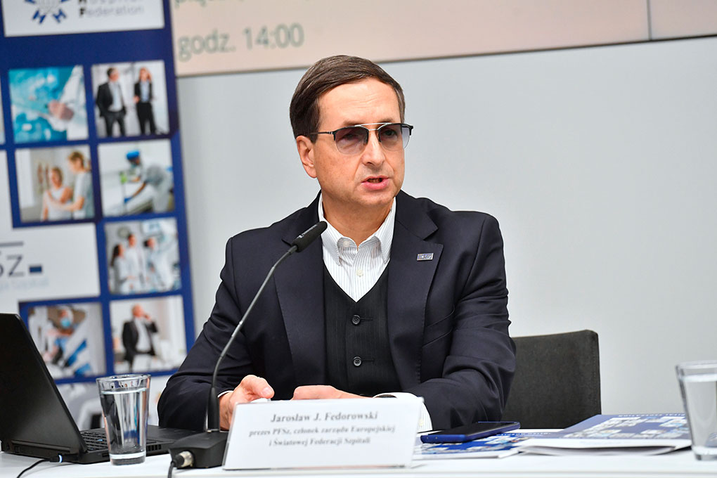 Prezes Fedorowski prosto z New Delhi ►
