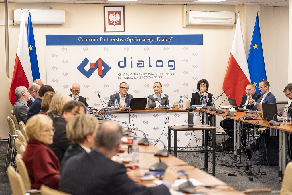 Bez decyzji, z nadzieją na luty