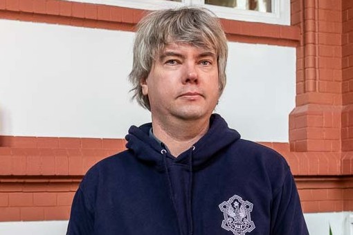 Zagrożeniem nie jest pojedynczy wirus, tylko chaos informacyjny