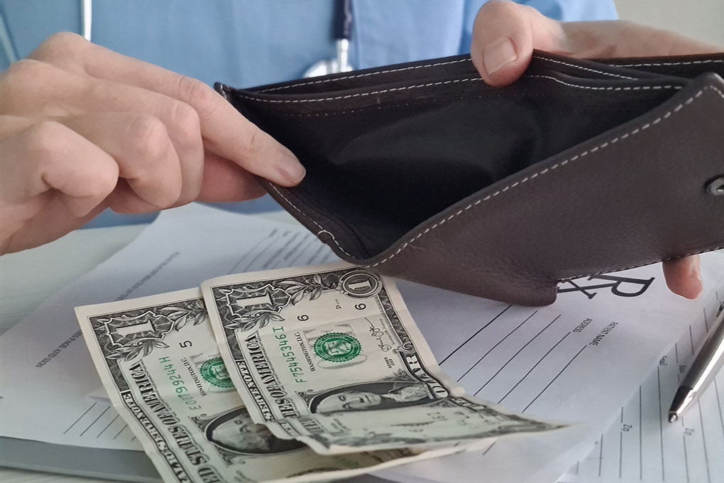 Po endoskopie czy skalpelu tyle samo w portfelu