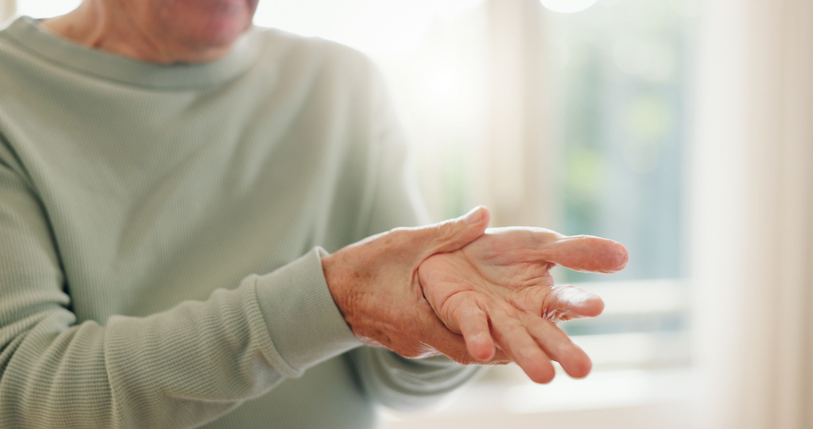 Ten lek wykazuje podwójne działanie przeciwbólowe w RZS