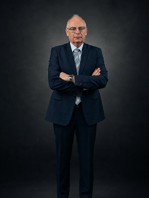 Dariusz M. Kowalski