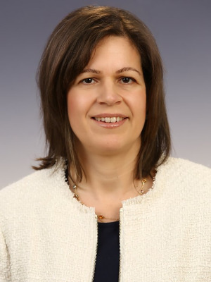 Szilvia Szamosi